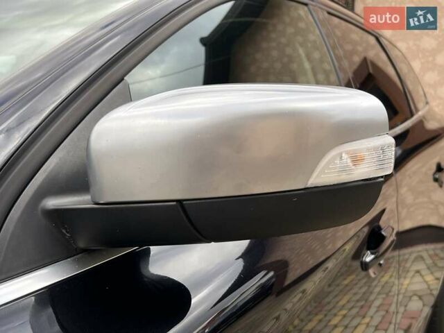 Чорний Вольво ХС60, об'ємом двигуна 0 л та пробігом 238 тис. км за 14950 $, фото 59 на Automoto.ua