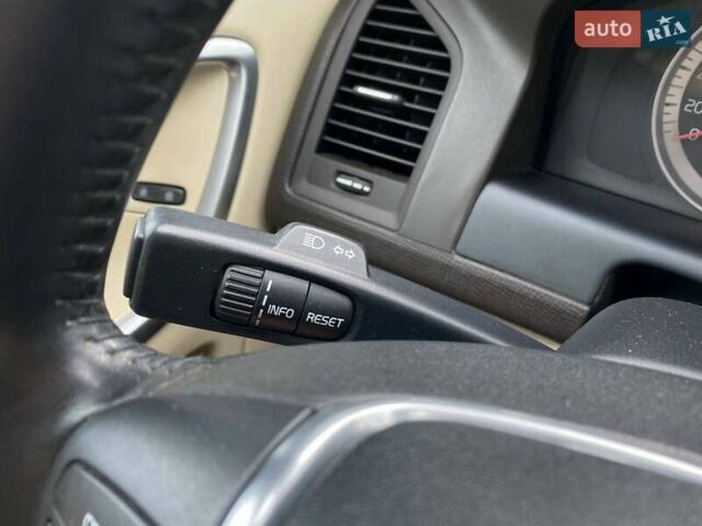 Черный Вольво ХС60, объемом двигателя 1.98 л и пробегом 246 тыс. км за 12690 $, фото 30 на Automoto.ua