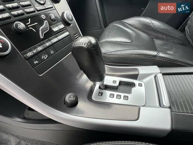 Чорний Вольво ХС60, об'ємом двигуна 0 л та пробігом 238 тис. км за 14950 $, фото 79 на Automoto.ua