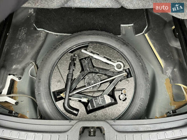 Черный Вольво ХС60, объемом двигателя 2.4 л и пробегом 241 тыс. км за 15450 $, фото 41 на Automoto.ua