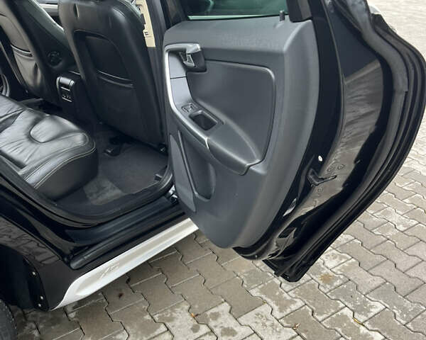 Черный Вольво ХС60, объемом двигателя 2.4 л и пробегом 241 тыс. км за 15450 $, фото 33 на Automoto.ua