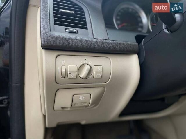 Черный Вольво ХС60, объемом двигателя 1.98 л и пробегом 246 тыс. км за 12690 $, фото 28 на Automoto.ua