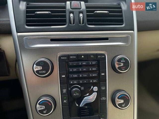 Черный Вольво ХС60, объемом двигателя 1.98 л и пробегом 246 тыс. км за 12690 $, фото 36 на Automoto.ua