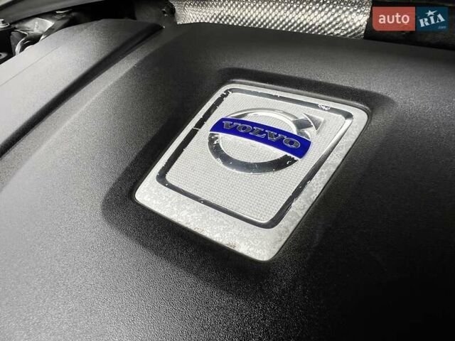 Чорний Вольво ХС60, об'ємом двигуна 0 л та пробігом 238 тис. км за 14950 $, фото 109 на Automoto.ua