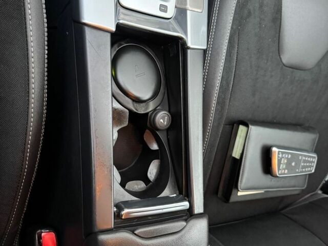 Черный Вольво ХС60, объемом двигателя 2 л и пробегом 191 тыс. км за 8500 $, фото 19 на Automoto.ua