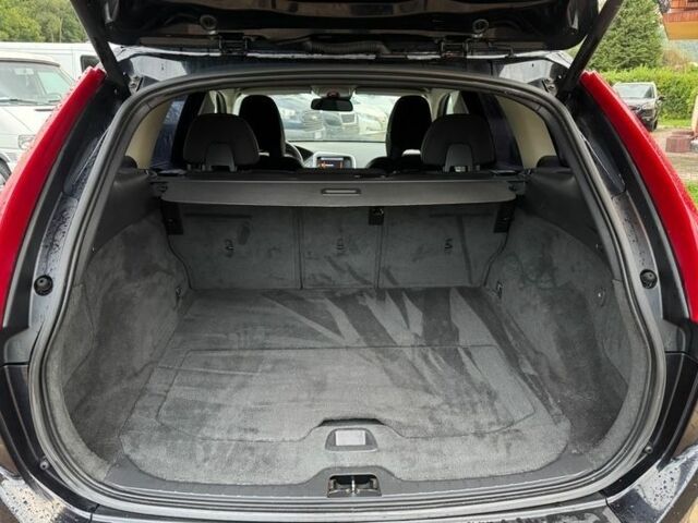 Чорний Вольво ХС60, об'ємом двигуна 2 л та пробігом 191 тис. км за 8300 $, фото 13 на Automoto.ua