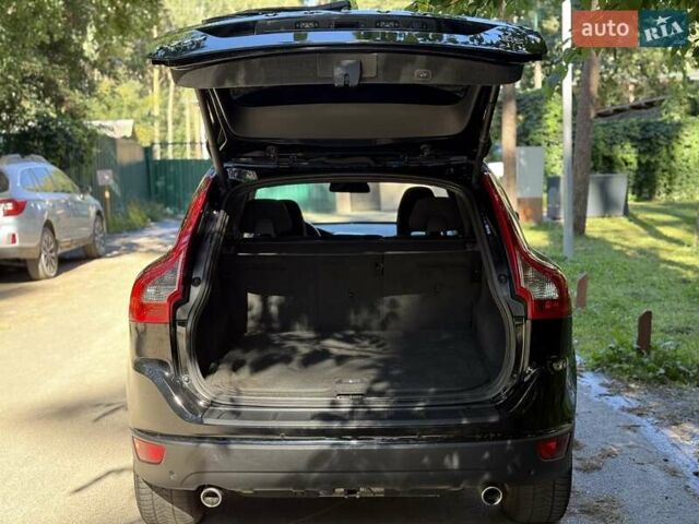 Чорний Вольво ХС60, об'ємом двигуна 2.4 л та пробігом 173 тис. км за 15850 $, фото 6 на Automoto.ua