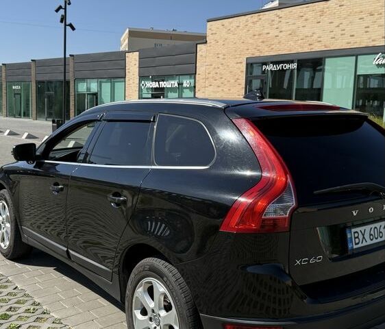 Черный Вольво ХС60, объемом двигателя 3.2 л и пробегом 3 тыс. км за 15200 $, фото 5 на Automoto.ua
