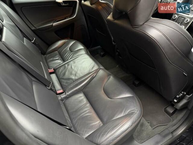 Черный Вольво ХС60, объемом двигателя 1.97 л и пробегом 230 тыс. км за 17000 $, фото 27 на Automoto.ua