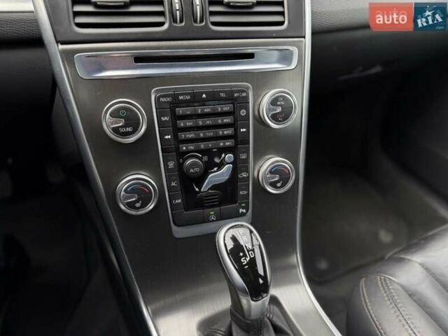 Черный Вольво ХС60, объемом двигателя 1.97 л и пробегом 230 тыс. км за 17000 $, фото 31 на Automoto.ua