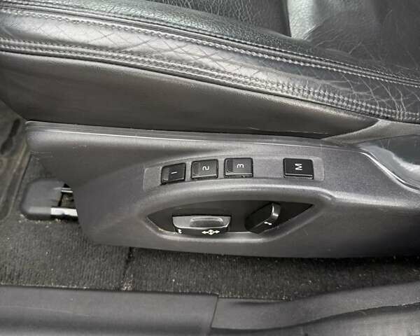 Черный Вольво ХС60, объемом двигателя 2.4 л и пробегом 190 тыс. км за 16500 $, фото 7 на Automoto.ua