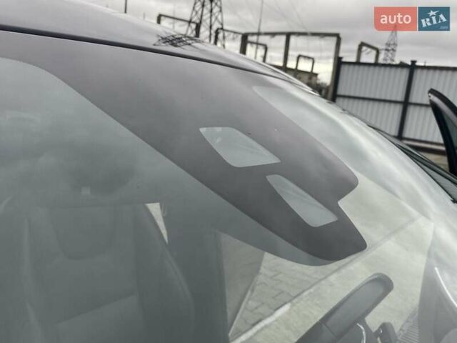 Чорний Вольво ХС60, об'ємом двигуна 2.4 л та пробігом 190 тис. км за 17995 $, фото 35 на Automoto.ua