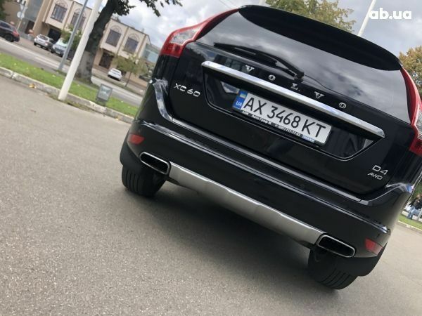 Черный Вольво ХС60, объемом двигателя 2.4 л и пробегом 94 тыс. км за 23500 $, фото 3 на Automoto.ua