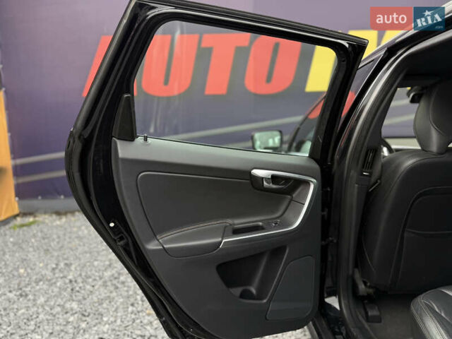 Вольво ХС60 2013 в Стрые на Automoto.ua Черный Вольво ХС60, объемом двигателя 1.97 л и пробегом 230 тыс. км за 17499 $, фото 45 на Automoto.ua