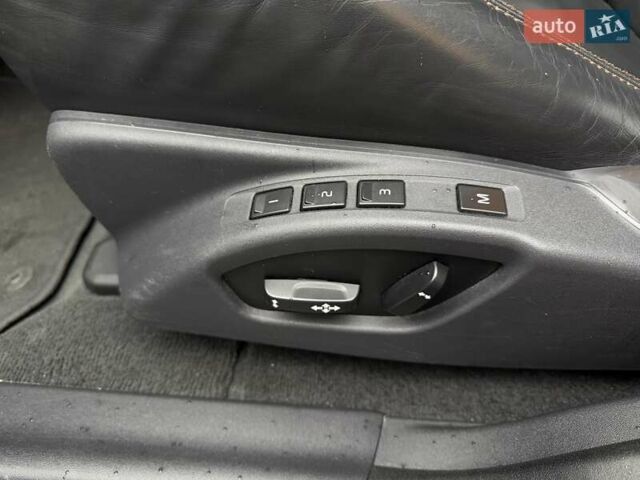 Черный Вольво ХС60, объемом двигателя 1.97 л и пробегом 230 тыс. км за 17000 $, фото 19 на Automoto.ua