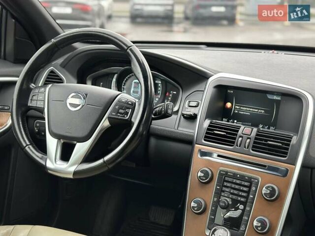 Чорний Вольво ХС60, об'ємом двигуна 2.4 л та пробігом 201 тис. км за 24600 $, фото 34 на Automoto.ua
