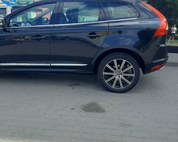 Чорний Вольво ХС60, об'ємом двигуна 2.4 л та пробігом 320 тис. км за 17500 $, фото 12 на Automoto.ua