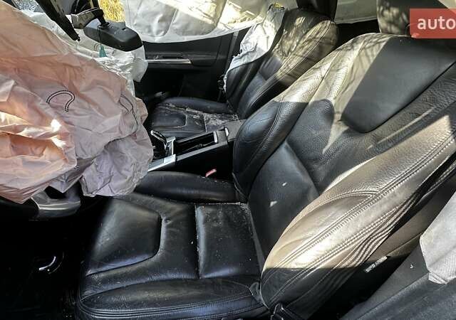Чорний Вольво ХС60, об'ємом двигуна 3 л та пробігом 205 тис. км за 5200 $, фото 8 на Automoto.ua