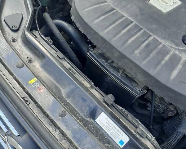 Чорний Вольво ХС60, об'ємом двигуна 2.4 л та пробігом 320 тис. км за 17500 $, фото 28 на Automoto.ua