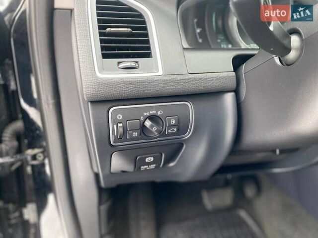 Чорний Вольво ХС60, об'ємом двигуна 2 л та пробігом 301 тис. км за 12900 $, фото 14 на Automoto.ua