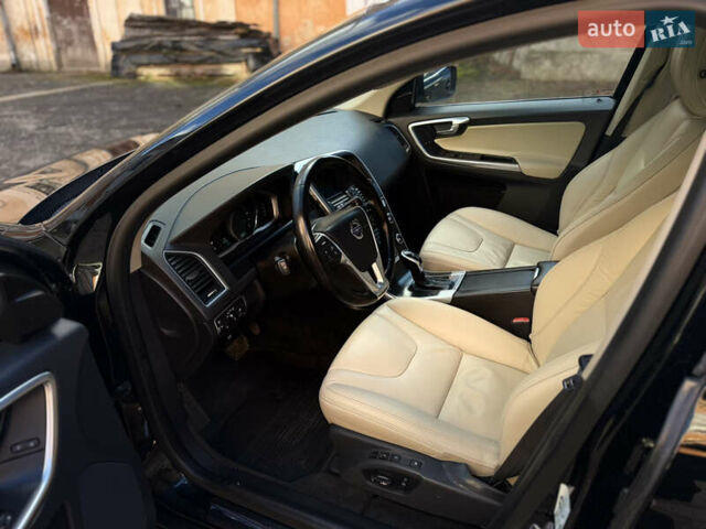 Черный Вольво ХС60, объемом двигателя 2.4 л и пробегом 234 тыс. км за 18799 $, фото 116 на Automoto.ua