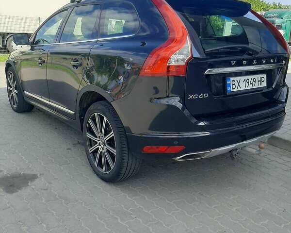 Чорний Вольво ХС60, об'ємом двигуна 2.4 л та пробігом 320 тис. км за 17500 $, фото 13 на Automoto.ua