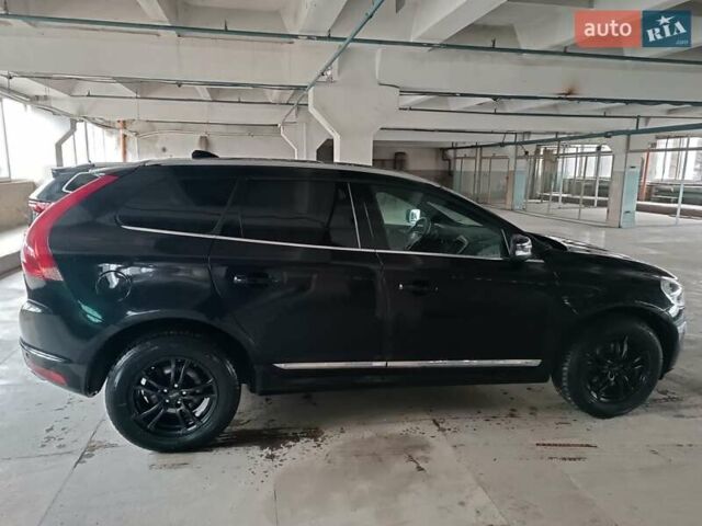 Черный Вольво ХС60, объемом двигателя 2.4 л и пробегом 144 тыс. км за 21999 $, фото 22 на Automoto.ua