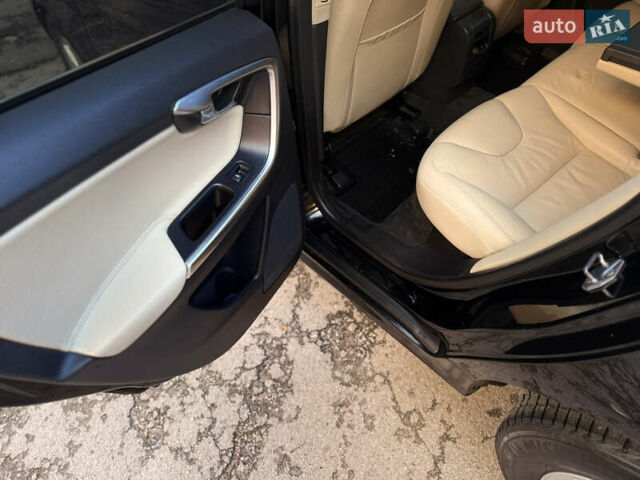 Черный Вольво ХС60, объемом двигателя 2.4 л и пробегом 234 тыс. км за 18799 $, фото 127 на Automoto.ua