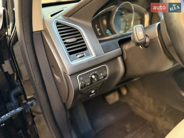 Черный Вольво ХС60, объемом двигателя 2.4 л и пробегом 234 тыс. км за 18799 $, фото 118 на Automoto.ua