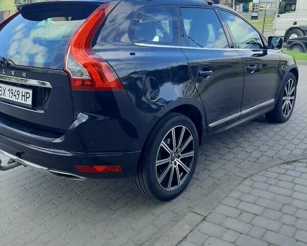 Чорний Вольво ХС60, об'ємом двигуна 2.4 л та пробігом 320 тис. км за 17500 $, фото 3 на Automoto.ua