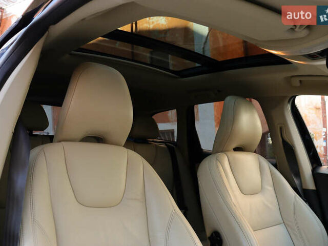 Черный Вольво ХС60, объемом двигателя 2.4 л и пробегом 234 тыс. км за 18799 $, фото 157 на Automoto.ua