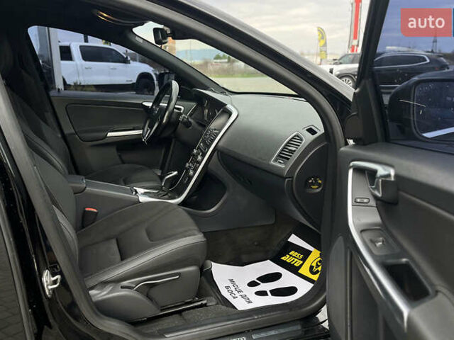 Чорний Вольво ХС60, об'ємом двигуна 2.4 л та пробігом 304 тис. км за 17200 $, фото 24 на Automoto.ua