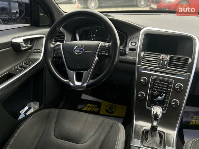 Чорний Вольво ХС60, об'ємом двигуна 2.4 л та пробігом 304 тис. км за 17200 $, фото 22 на Automoto.ua