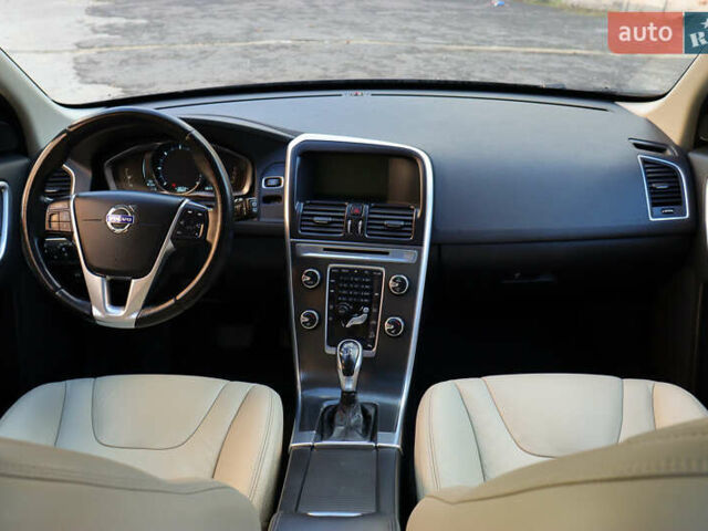 Черный Вольво ХС60, объемом двигателя 2.4 л и пробегом 234 тыс. км за 18799 $, фото 152 на Automoto.ua