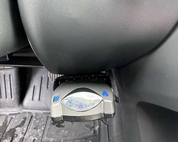 Вольво ХС60 2014 в Умани на Automoto.ua Черный Вольво ХС60, объемом двигателя 2.95 л и пробегом 101 тыс. км за 16950 $, фото 3 на Automoto.ua