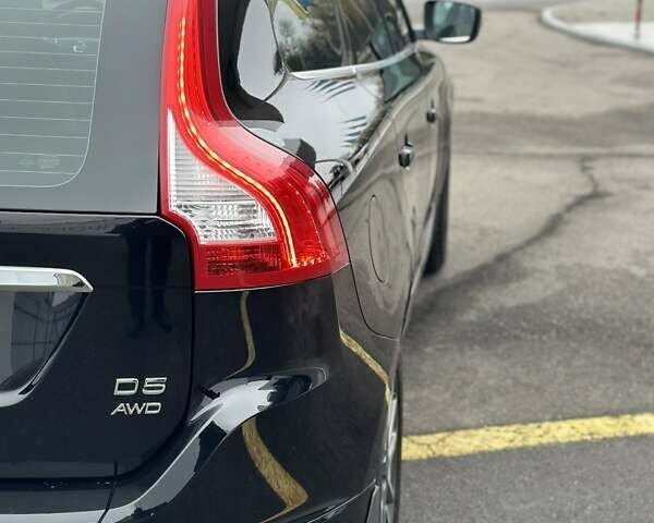 Чорний Вольво ХС60, об'ємом двигуна 2.4 л та пробігом 201 тис. км за 24600 $, фото 13 на Automoto.ua