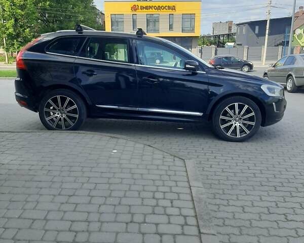 Чорний Вольво ХС60, об'ємом двигуна 2.4 л та пробігом 320 тис. км за 17500 $, фото 2 на Automoto.ua