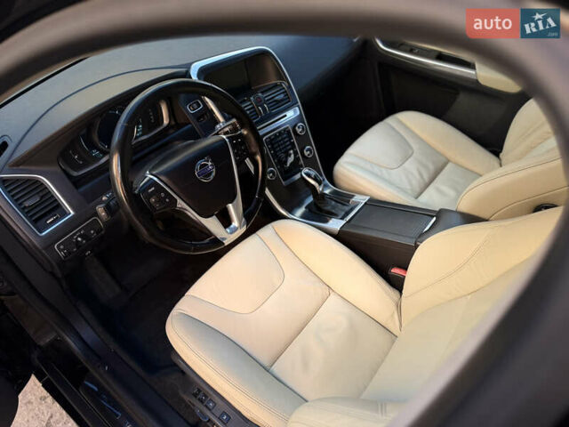 Черный Вольво ХС60, объемом двигателя 2.4 л и пробегом 234 тыс. км за 18799 $, фото 119 на Automoto.ua