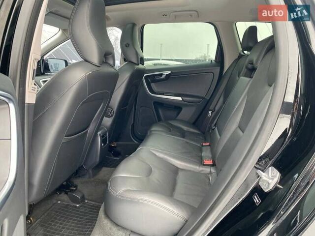 Чорний Вольво ХС60, об'ємом двигуна 2 л та пробігом 301 тис. км за 12900 $, фото 19 на Automoto.ua