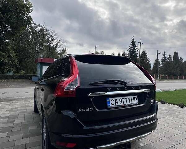 Вольво ХС60 2014 в Умани на Automoto.ua Черный Вольво ХС60, объемом двигателя 2.95 л и пробегом 101 тыс. км за 16950 $, фото 14 на Automoto.ua