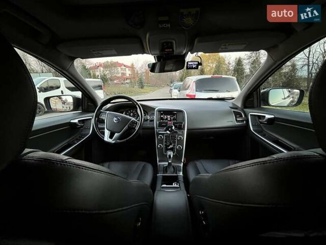 Черный Вольво ХС60, объемом двигателя 1.97 л и пробегом 148 тыс. км за 16888 $, фото 11 на Automoto.ua