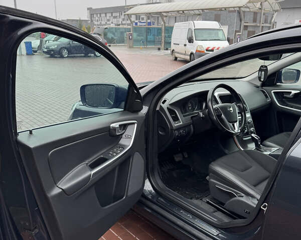 Чорний Вольво ХС60, об'ємом двигуна 2.4 л та пробігом 310 тис. км за 17300 $, фото 14 на Automoto.ua