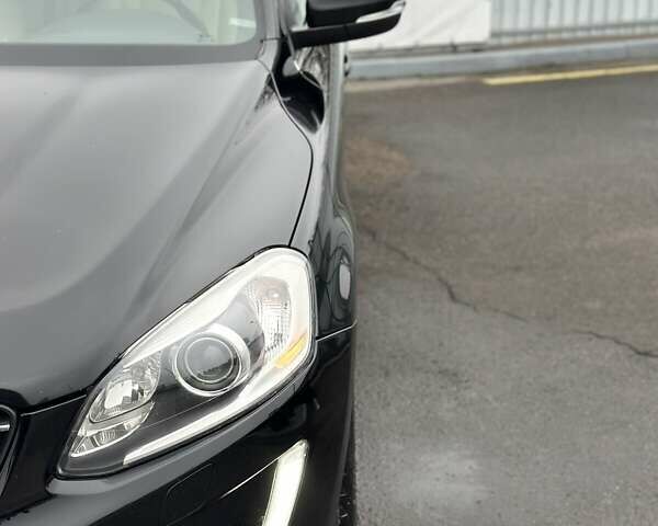 Чорний Вольво ХС60, об'ємом двигуна 2.4 л та пробігом 201 тис. км за 24600 $, фото 11 на Automoto.ua