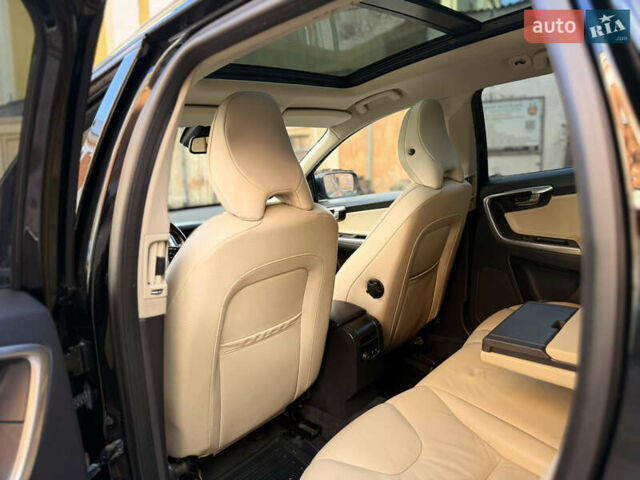 Черный Вольво ХС60, объемом двигателя 2.4 л и пробегом 234 тыс. км за 18799 $, фото 131 на Automoto.ua