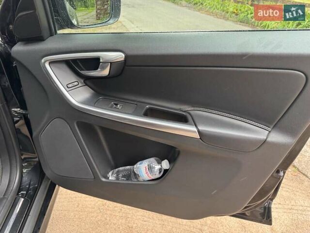 Черный Вольво ХС60, объемом двигателя 2 л и пробегом 284 тыс. км за 16990 $, фото 18 на Automoto.ua