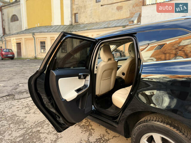 Черный Вольво ХС60, объемом двигателя 2.4 л и пробегом 234 тыс. км за 18799 $, фото 126 на Automoto.ua