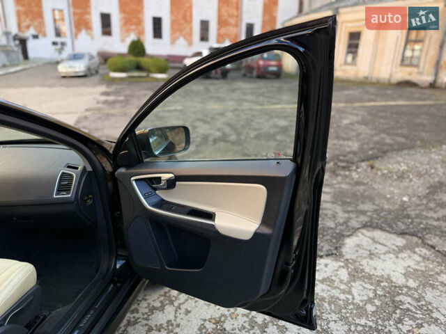 Черный Вольво ХС60, объемом двигателя 2.4 л и пробегом 234 тыс. км за 18799 $, фото 110 на Automoto.ua