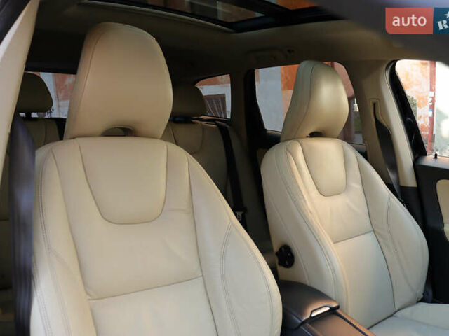 Черный Вольво ХС60, объемом двигателя 2.4 л и пробегом 234 тыс. км за 18799 $, фото 156 на Automoto.ua