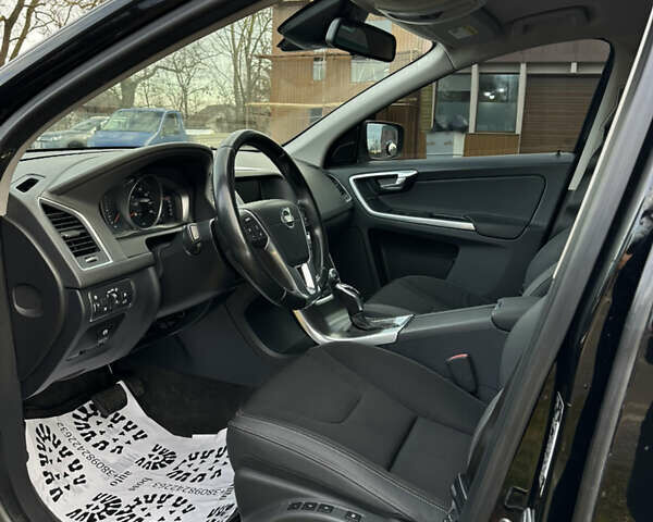 Чорний Вольво ХС60, об'ємом двигуна 2 л та пробігом 236 тис. км за 11850 $, фото 17 на Automoto.ua