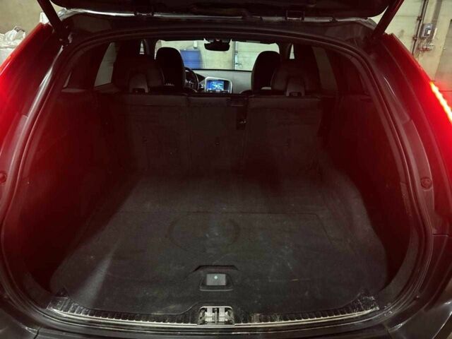 Черный Вольво ХС60, объемом двигателя 0 л и пробегом 80 тыс. км за 6000 $, фото 6 на Automoto.ua